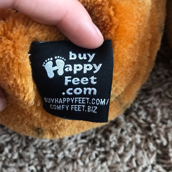 Shark Tank Happy Feet Tiger Slippers - Picture 2 of 4